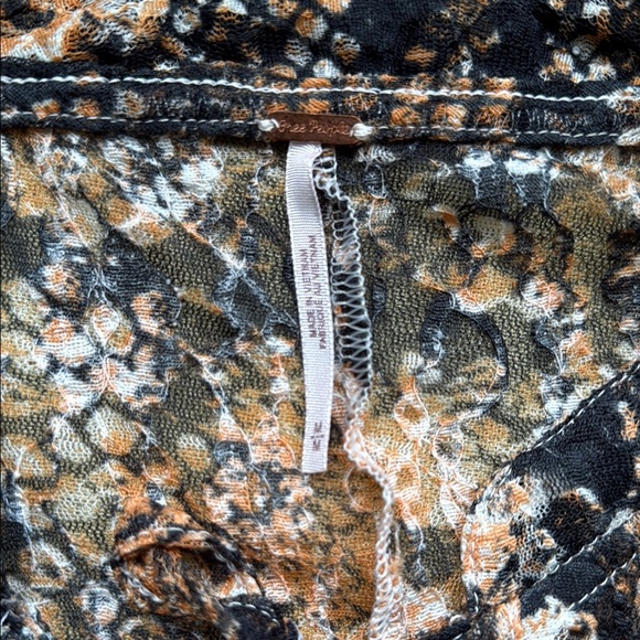 Free People Animal Print Long Sleeve Blouse - Picture 6 of 8